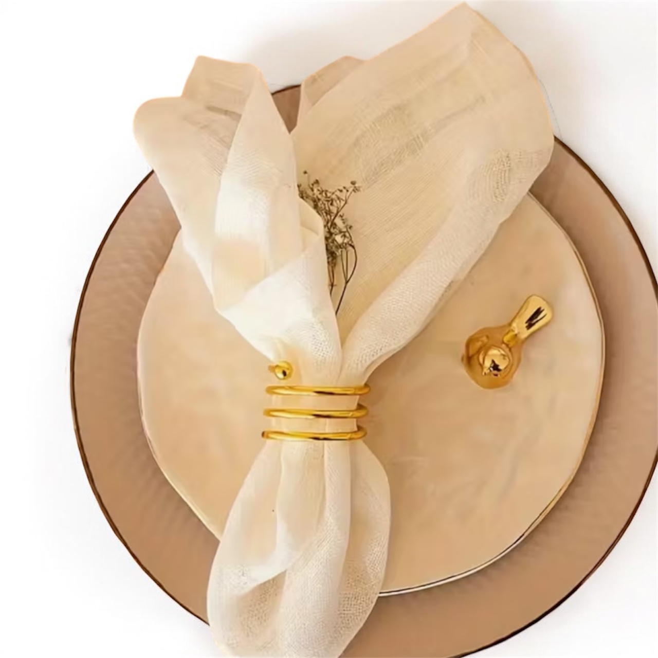 Servjetirõngas kuldne – rent